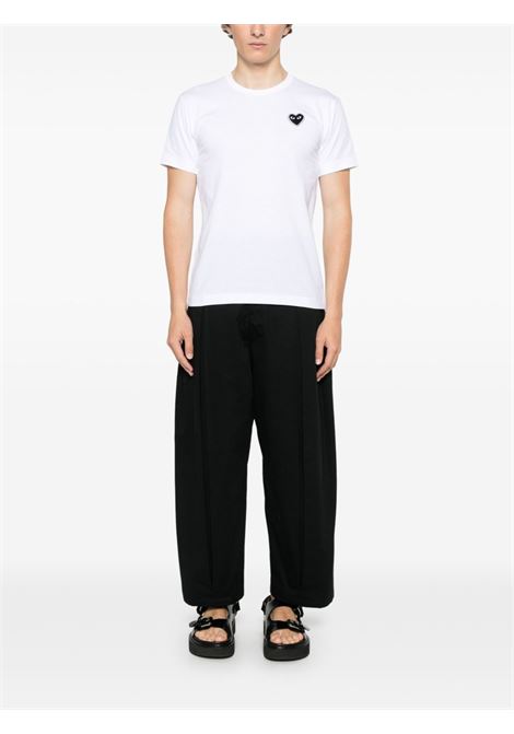 emblem t-shirt unisex white COMME DES GARÇONS PLAY | AX-T801-0511